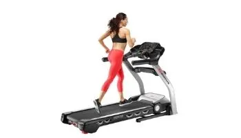 woman running bowflex treadmill